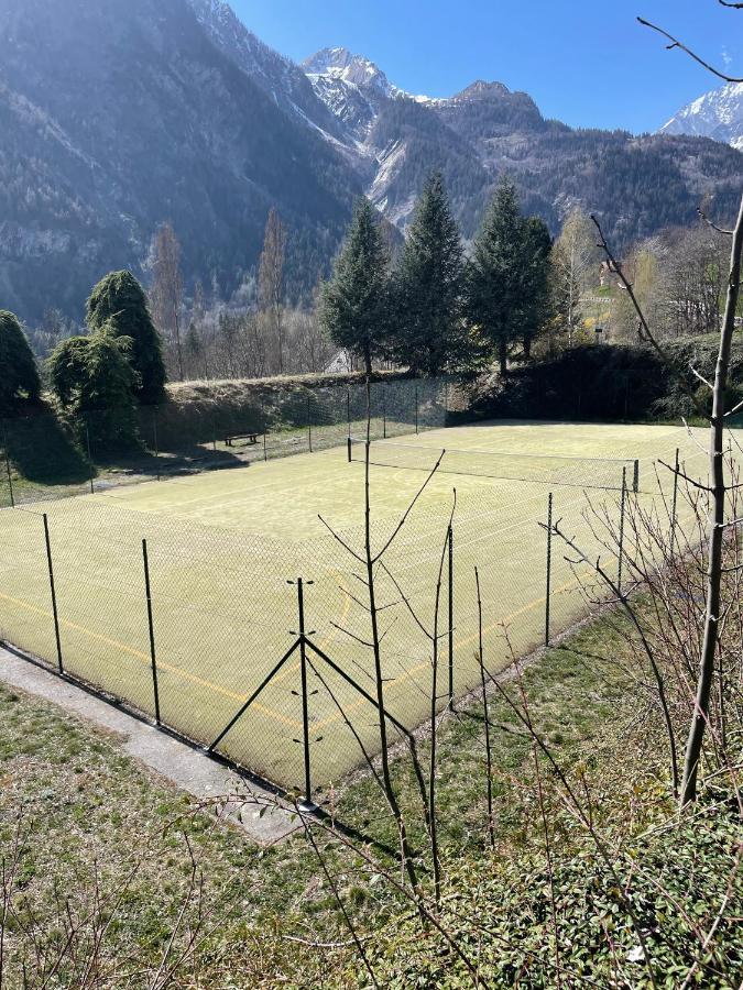 Courmayeur~Navetta Gratuita Per Il Centro+Impianti Exterior photo